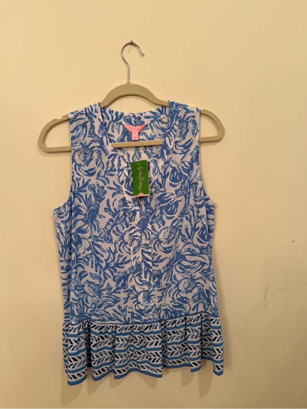 Lilly Pulitzer Blue and White V-Neck Printed Top